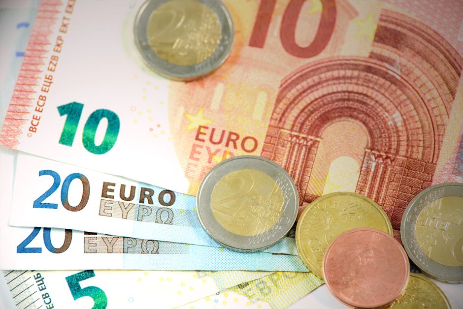 opleveringsschoonmaak kosten, kosten bedrijfspand schoonmaak foto bij Wat kost een opleveringsschoonmaak voor een bedrijfspand?
